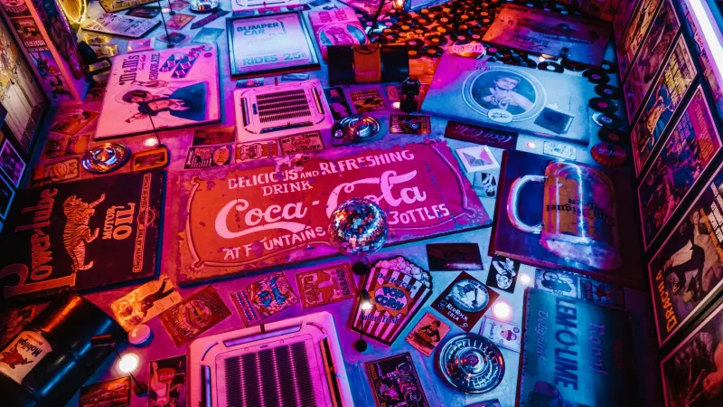 Fake, Real, or Somewhere in Between: Surviving the Psychedelic Memorabilia Market